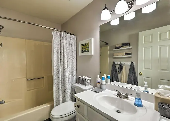 Holiday home < 1 Mi To Golfing & Hiking! Flagstaff